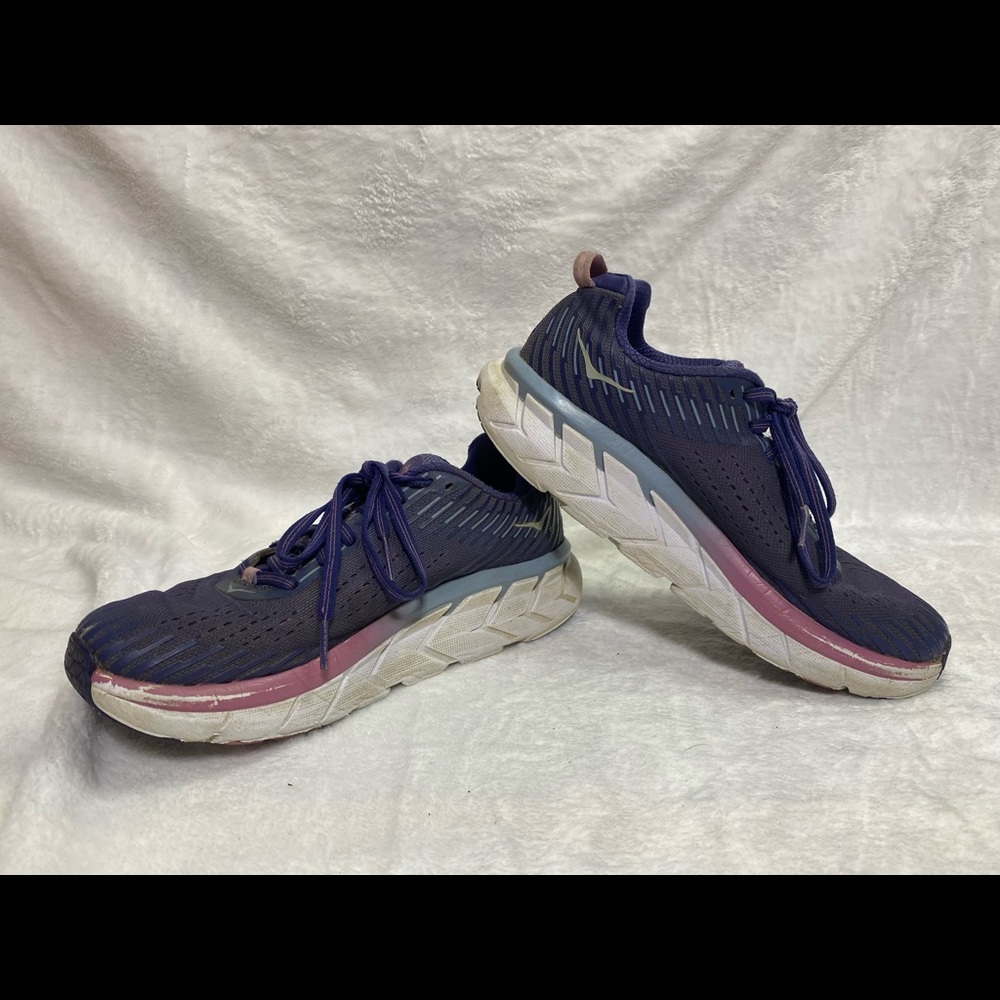 Hoka One One W Clifton 5 Purple Women’s Running Sneakers Size 7.5